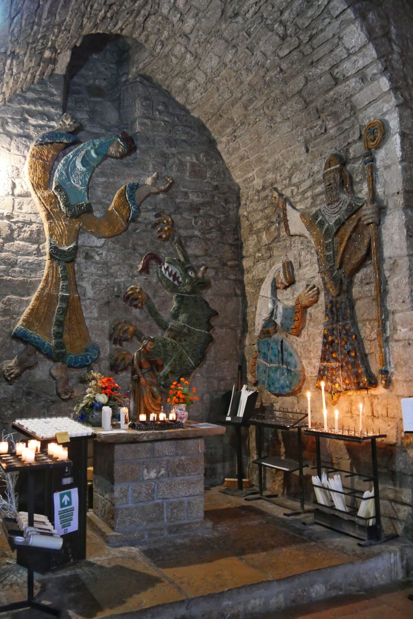 eglise-sainte-enimie