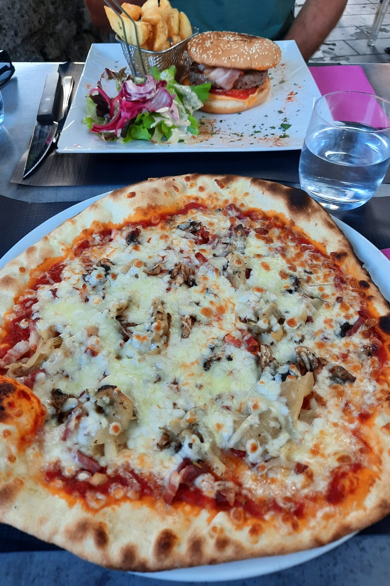 pizza-restaurant-meyrueis